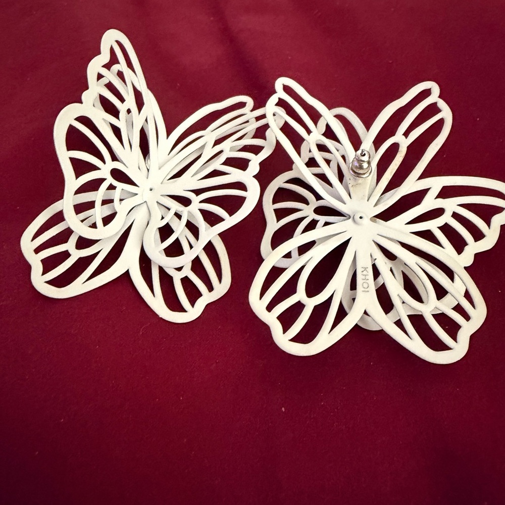 Elegant White Butterfly Earrings